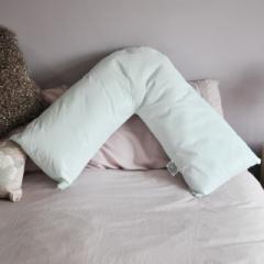 Comfortnights Economy V Shape Wipe Clean Pillow 